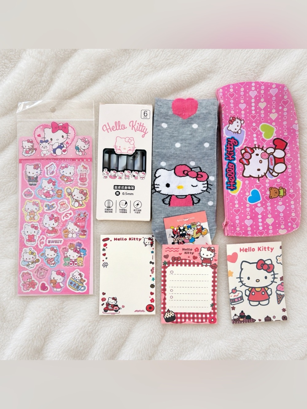 Hello Kitty Stationery & Accessories Bundle Gift Set